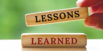 The Role of Flight Simulators in Pilot Lessons: Benefits and Best Practices